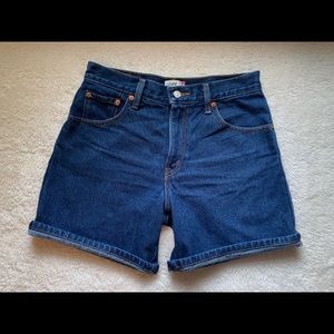 Levi shorts